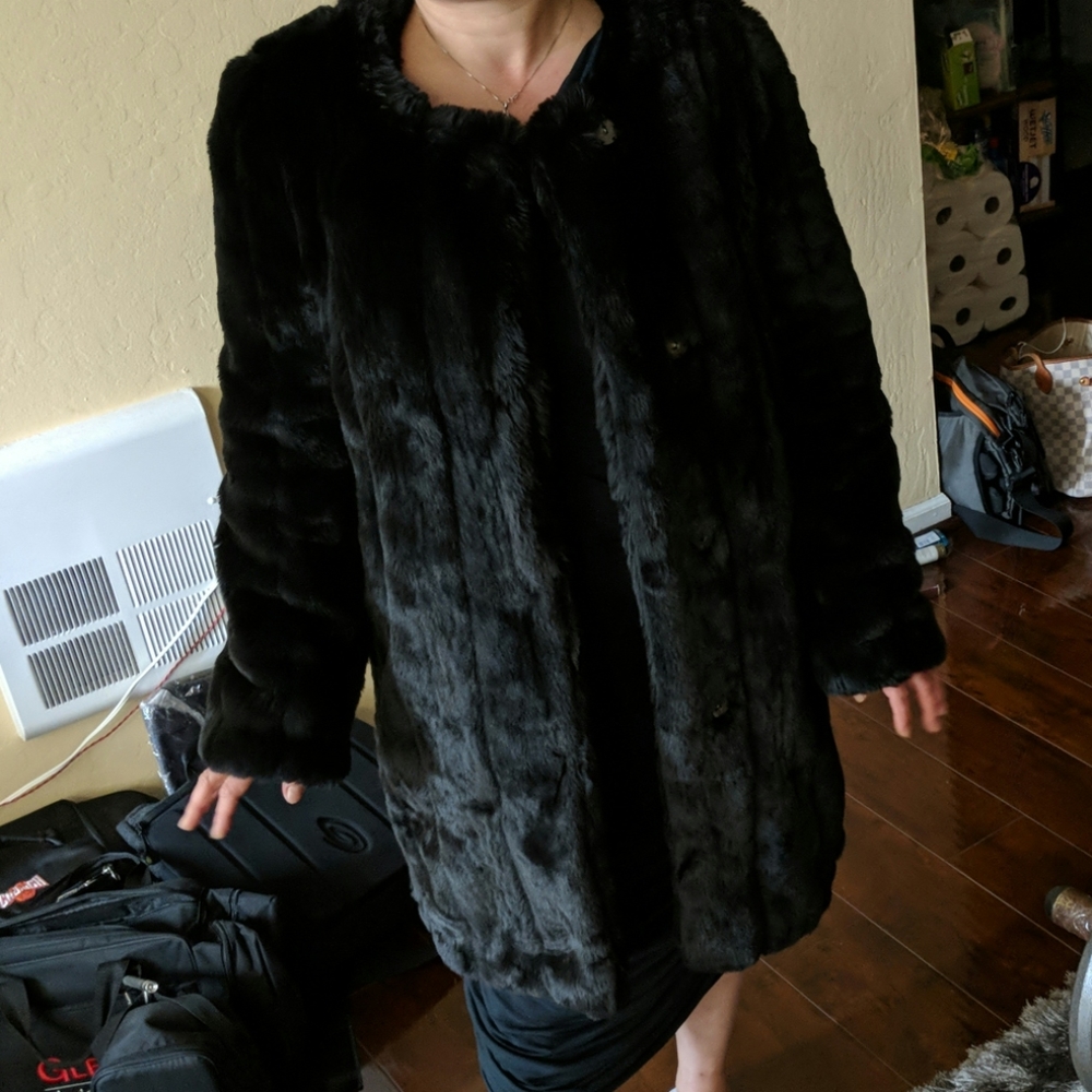 Women's DKNY faux black fur coat
